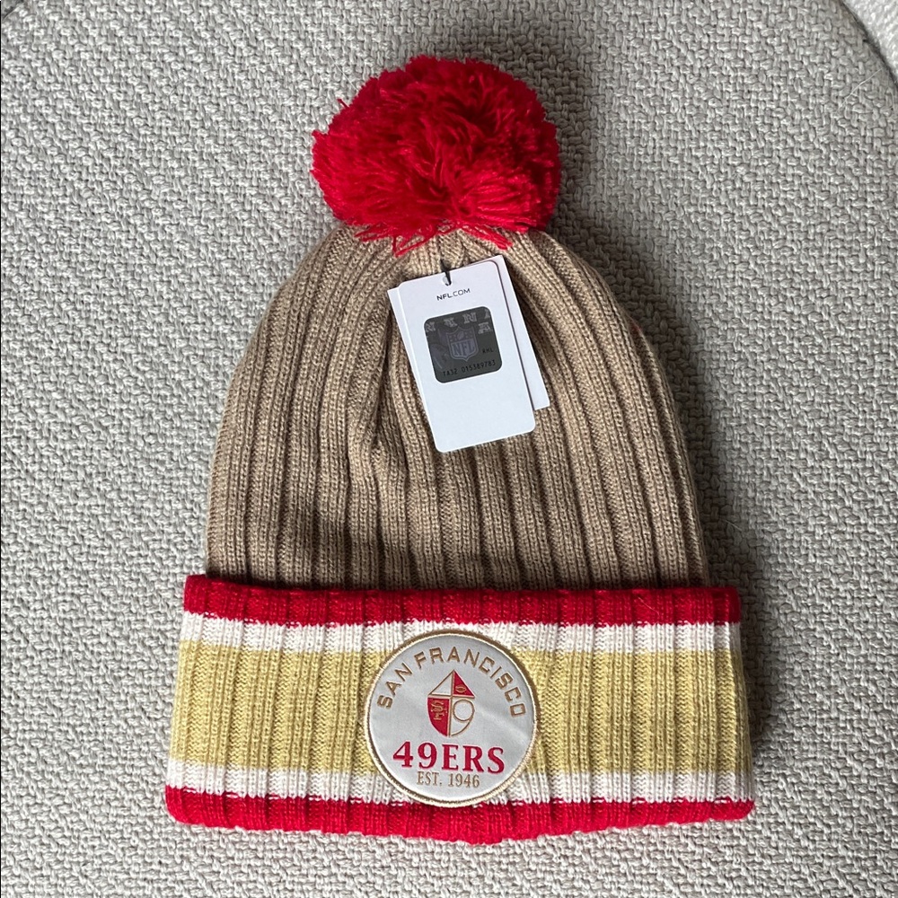NWT San Francisco 49ers Knit Beanie with Pom